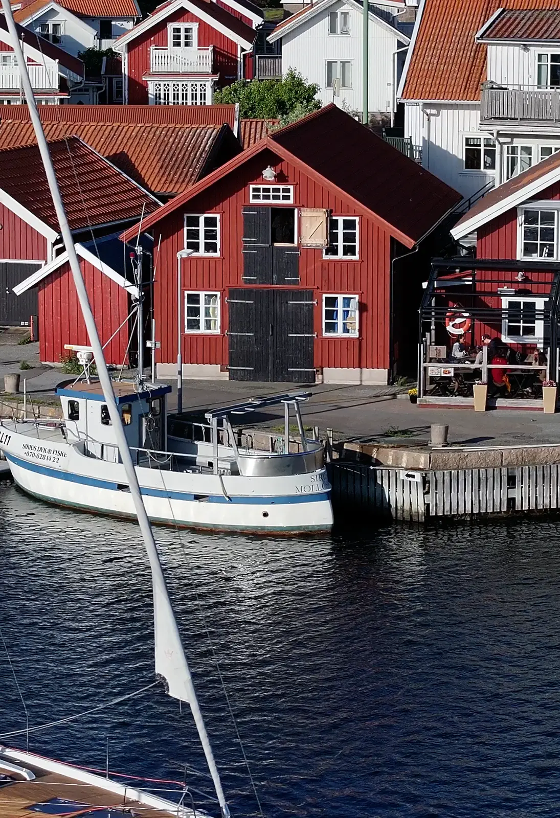 Holiday home, Sjöbod nr., Mollösund. Photo 1 of 39