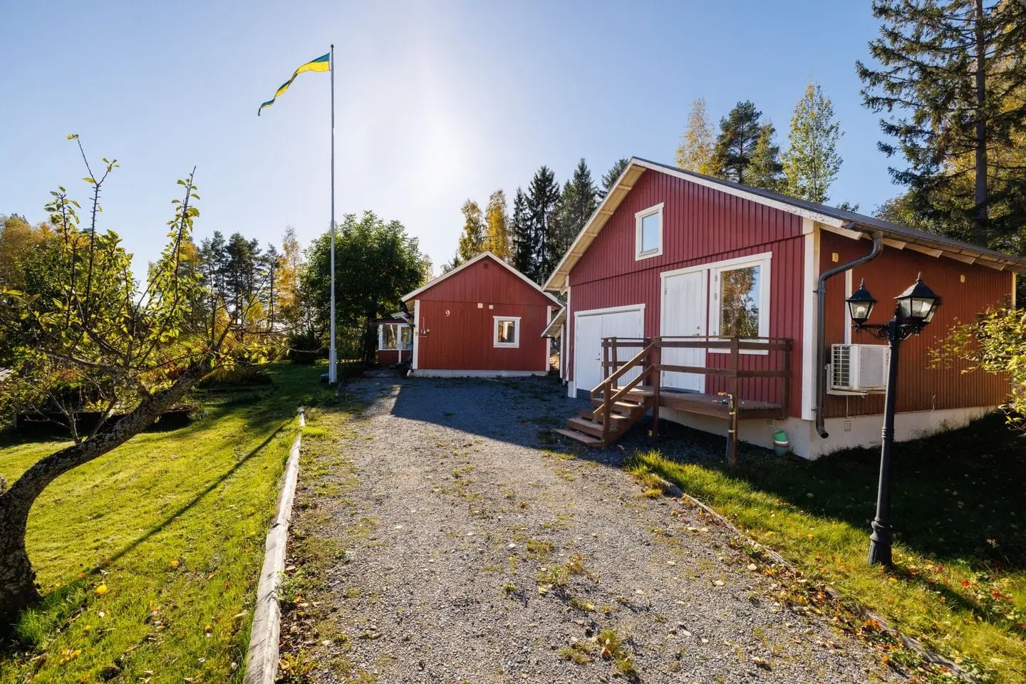 House, Trapphällsvägen 9, Örebro. Photo 1 of 21