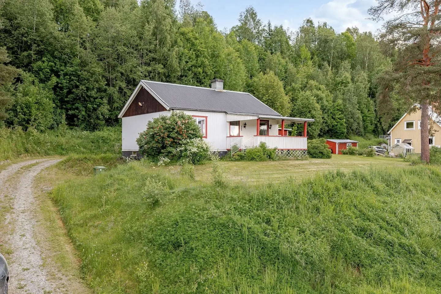 Bild 1 av 30 på Gevåg 151