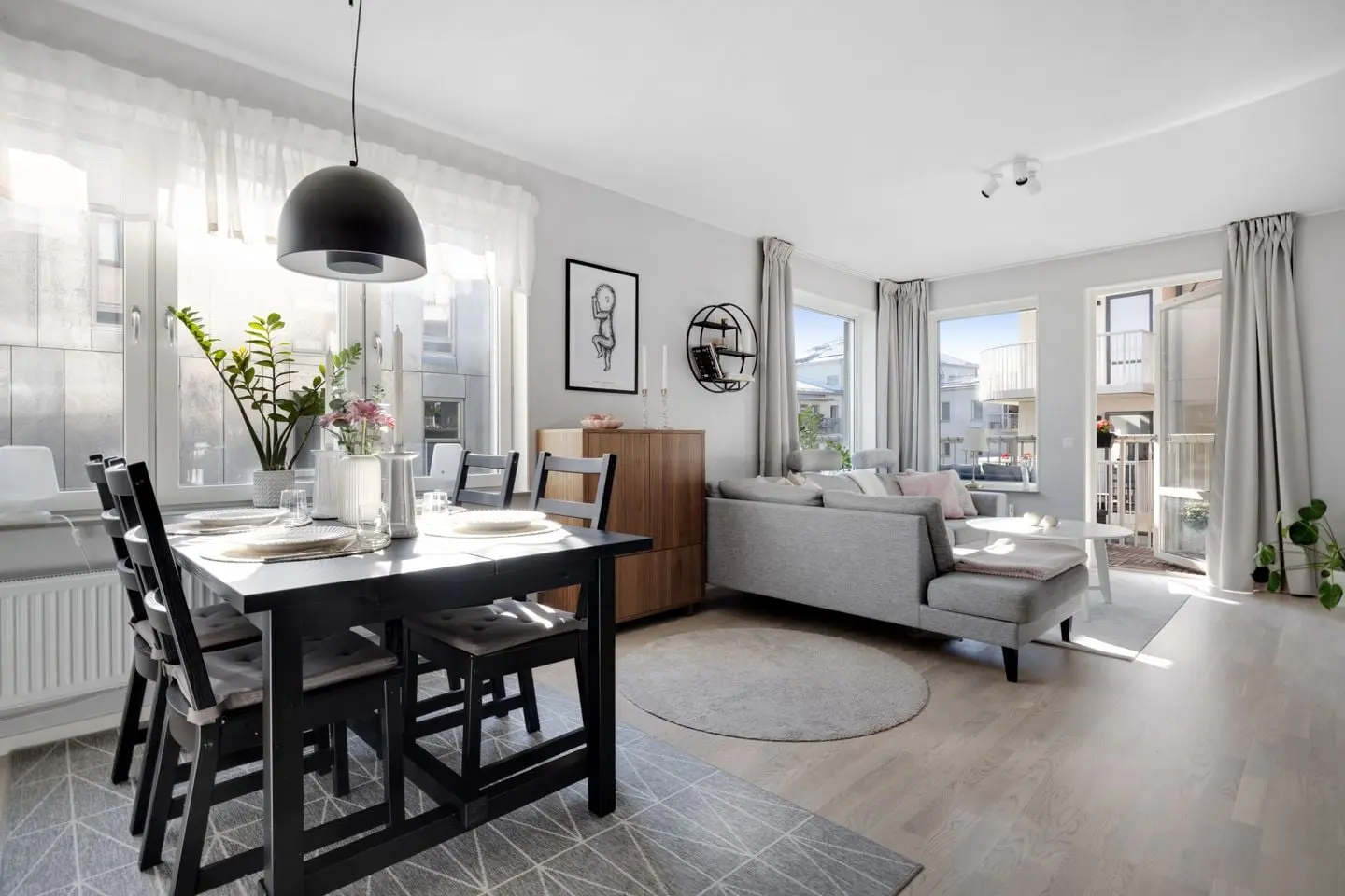 Lägenhet, Forskningsringen 84, Sundbyberg. Bild 1 av 30