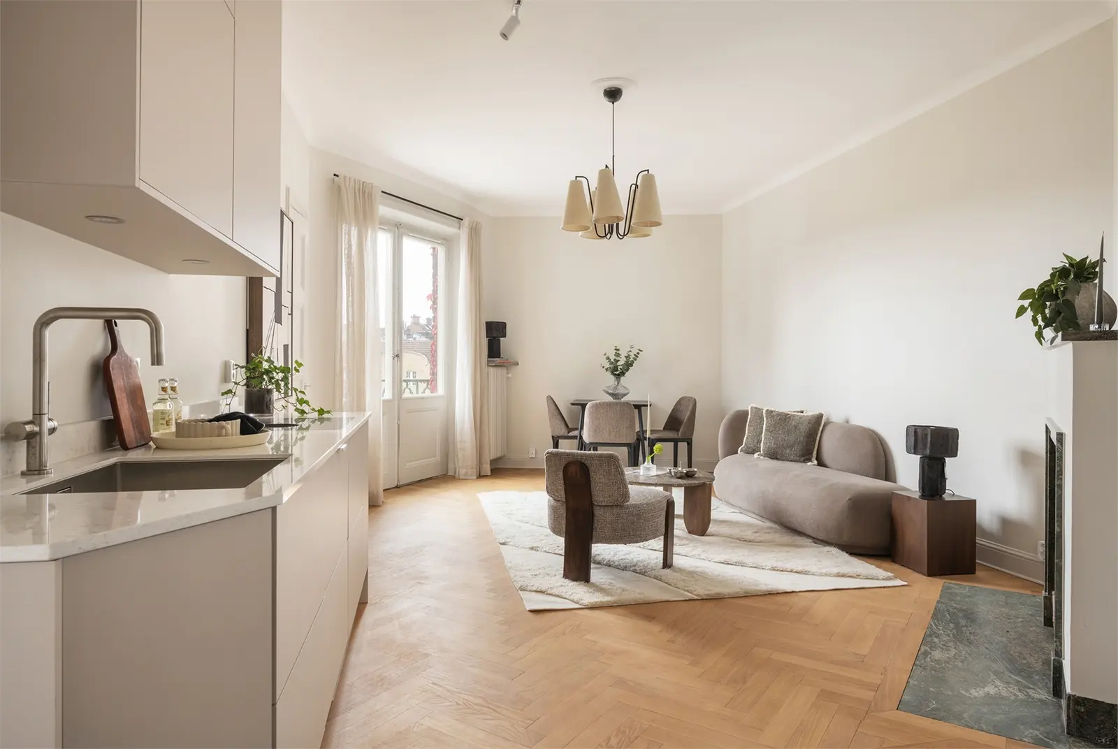 Apartment, Valhallavägen 57, 4tr. Photo 1 of 22