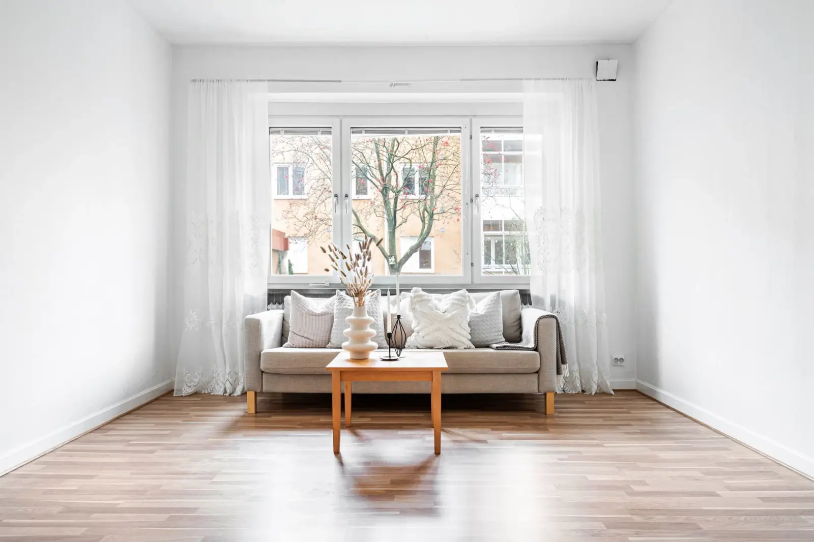 Bild 1 av 16 på Roskildevägen 31B