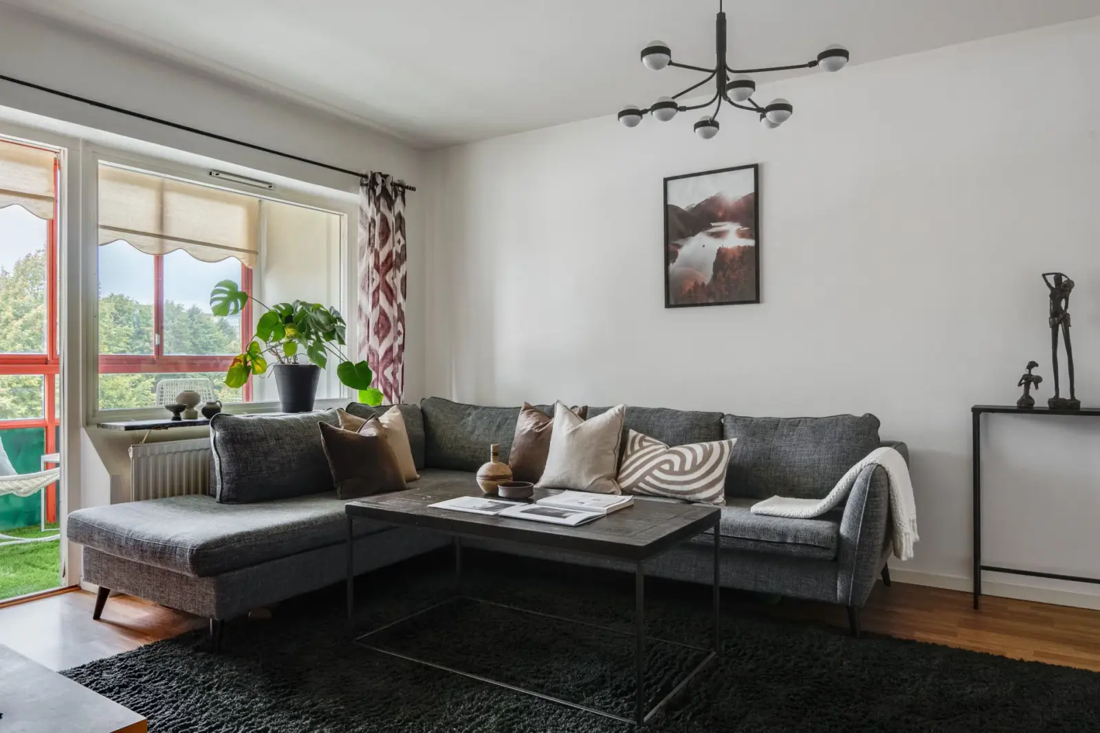 Bild 1 av 19 på Kollegiegatan 9B