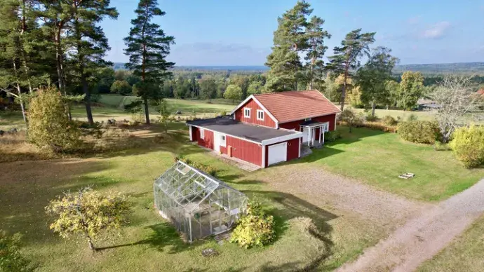 House, Stora Marhult, Tibro. Photo 1 of 40