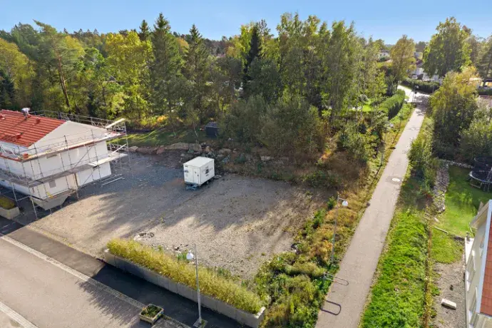 Bild 1 av 13 på Tåbäcksvägen 30