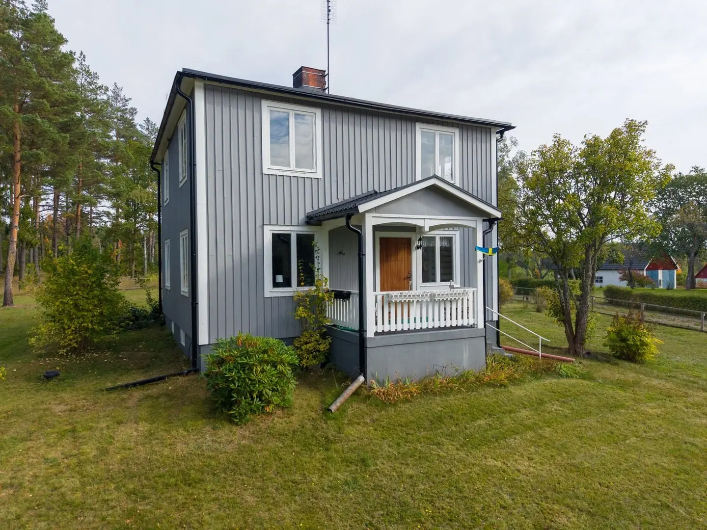 Villa, Slättingebygd 115, Nybro. Bild 1 av 20