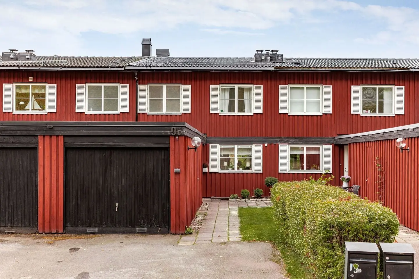 Bild 1 av 40 på Kontrollvägen 9D