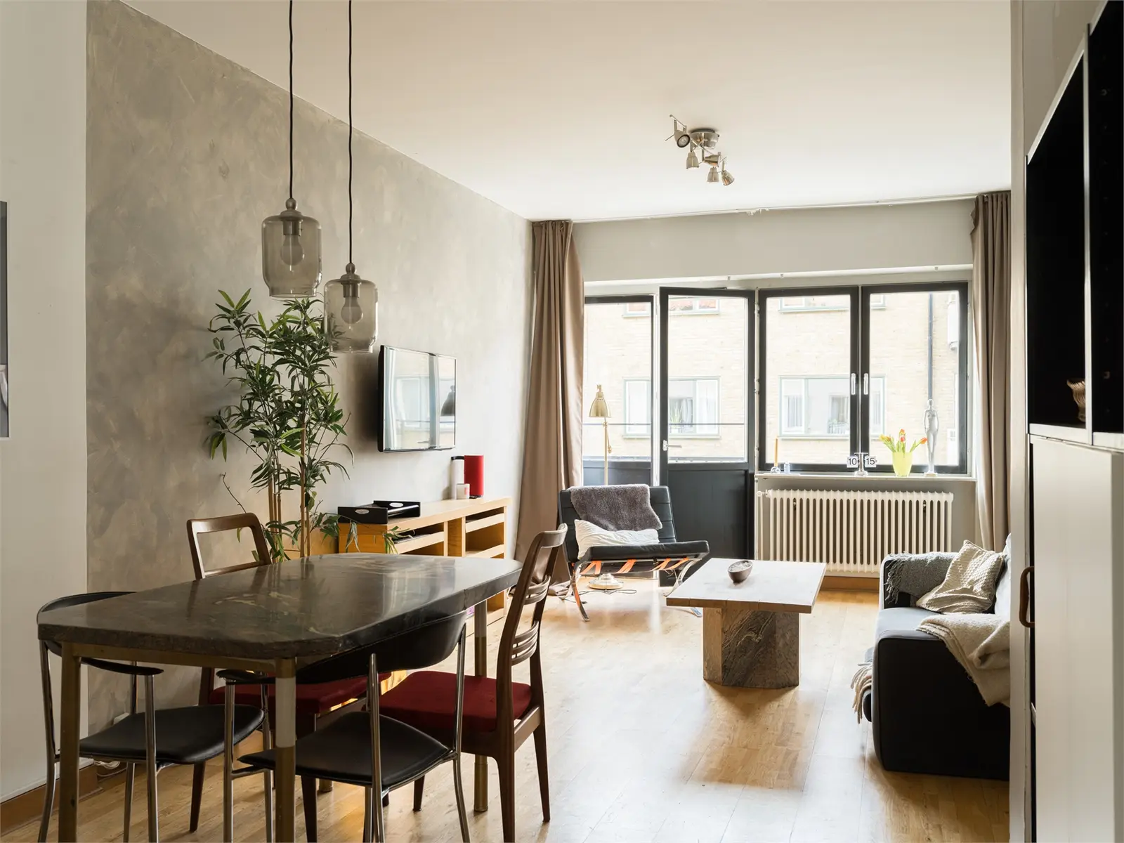 Lägenhet, Trelleborgsgatan 20B. Bild 1 av 25