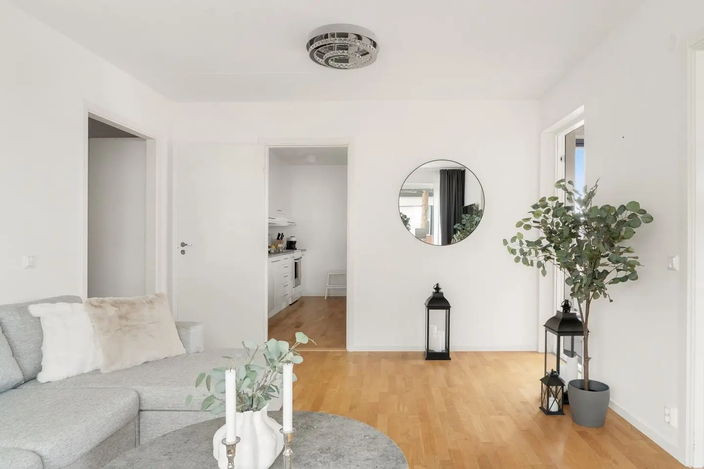 Apartment, Nybergsvägen 1, Järfälla. Photo 1 of 27