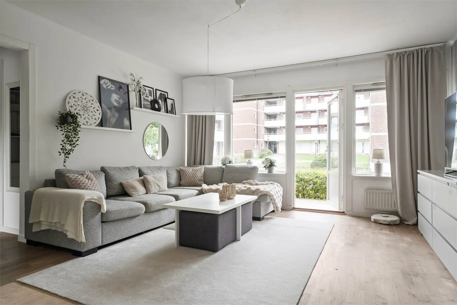 Apartment, Lillekärr Södra 198. Photo 1 of 20