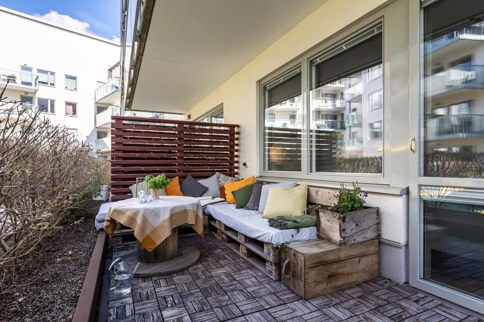 Apartment, Älvsjö stationsgata 14, Stockholm. Photo 1 of 29