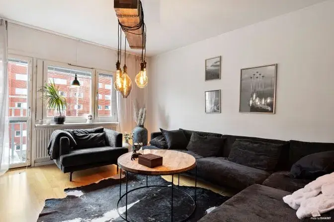 Lägenhet, Västra Varvsgatan 24b, Luleå. Bild 1 av 27