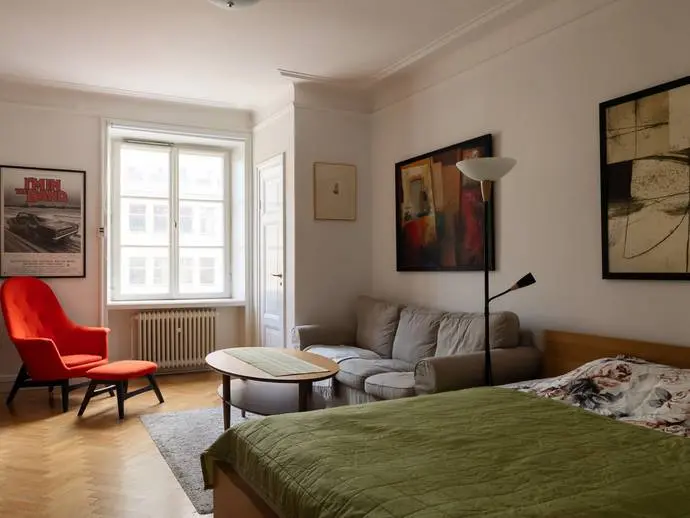 Lägenhet, Sveavägen 35, juridisk person. Bild 1 av 20