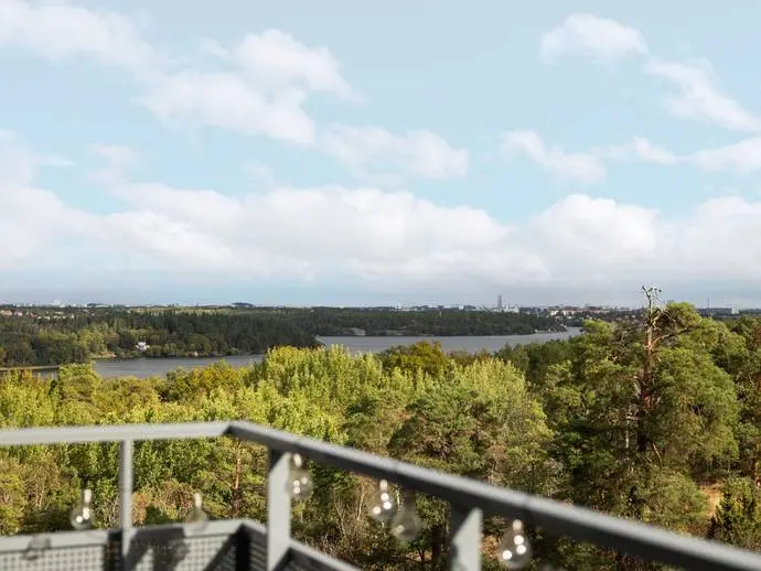 Bild 1 av 14 på Ålgrytevägen 120
