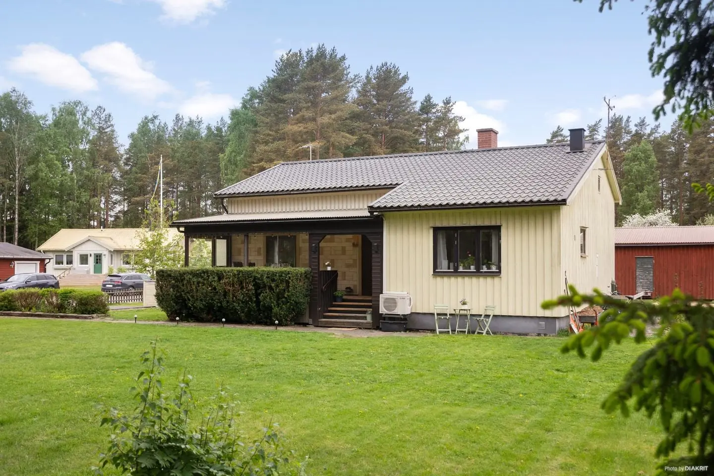 Bild 1 av 34 på Bolmörtsvägen 2