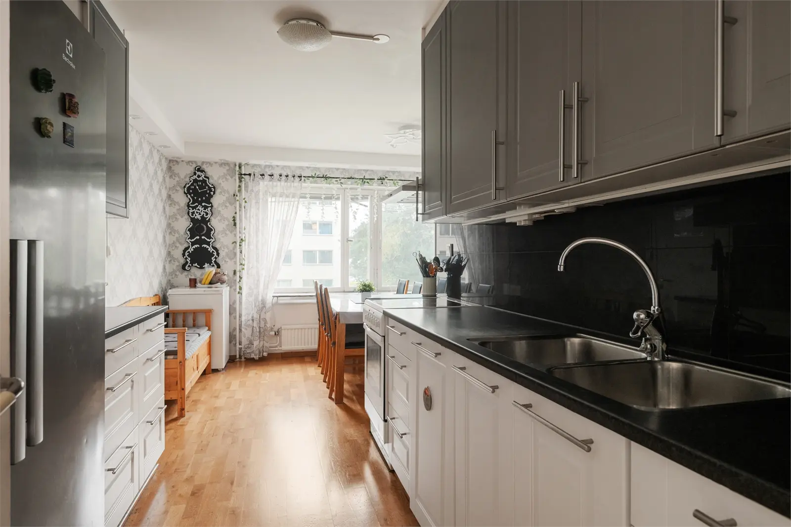 Apartment, Falkholmsgränd 17. Photo 1 of 18