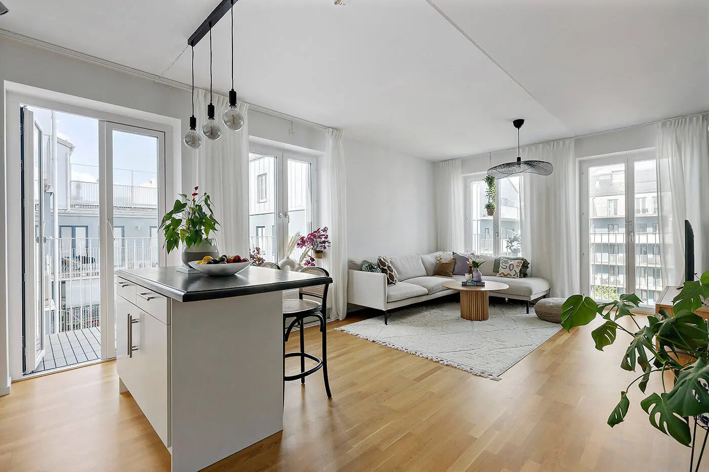 Apartment, Drakengatan 1, våning 5 av 5, Järfälla. Photo 1 of 20