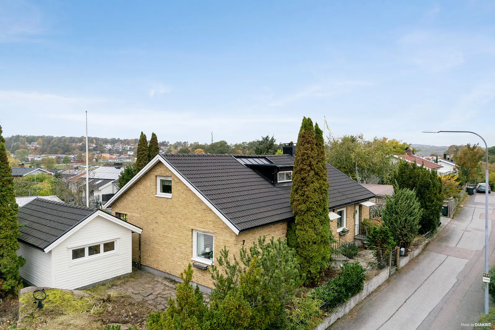 House, Fjärde villavägen 7, Sävedalen. Photo 1 of 40