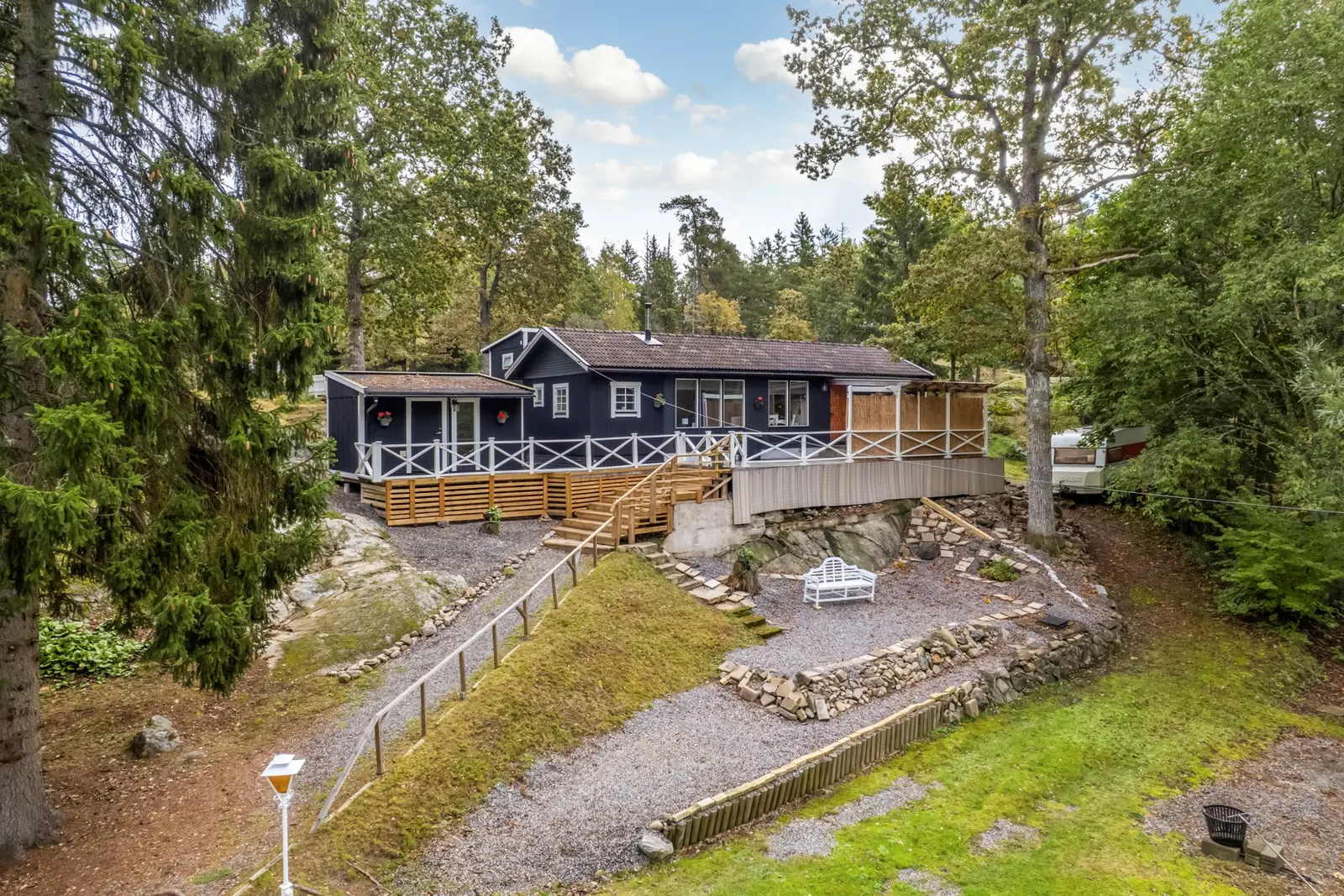 Villa, Salbergs väg 4, Haninge. Bild 1 av 31