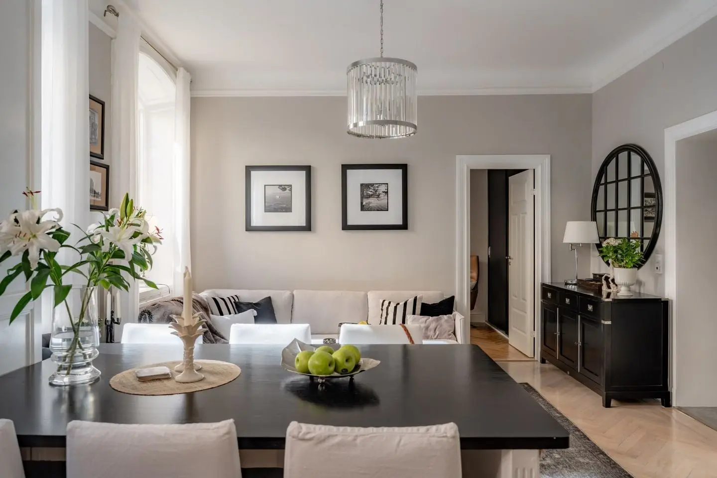 Apartment, Frejgatan, Stockholm. Photo 1 of 32