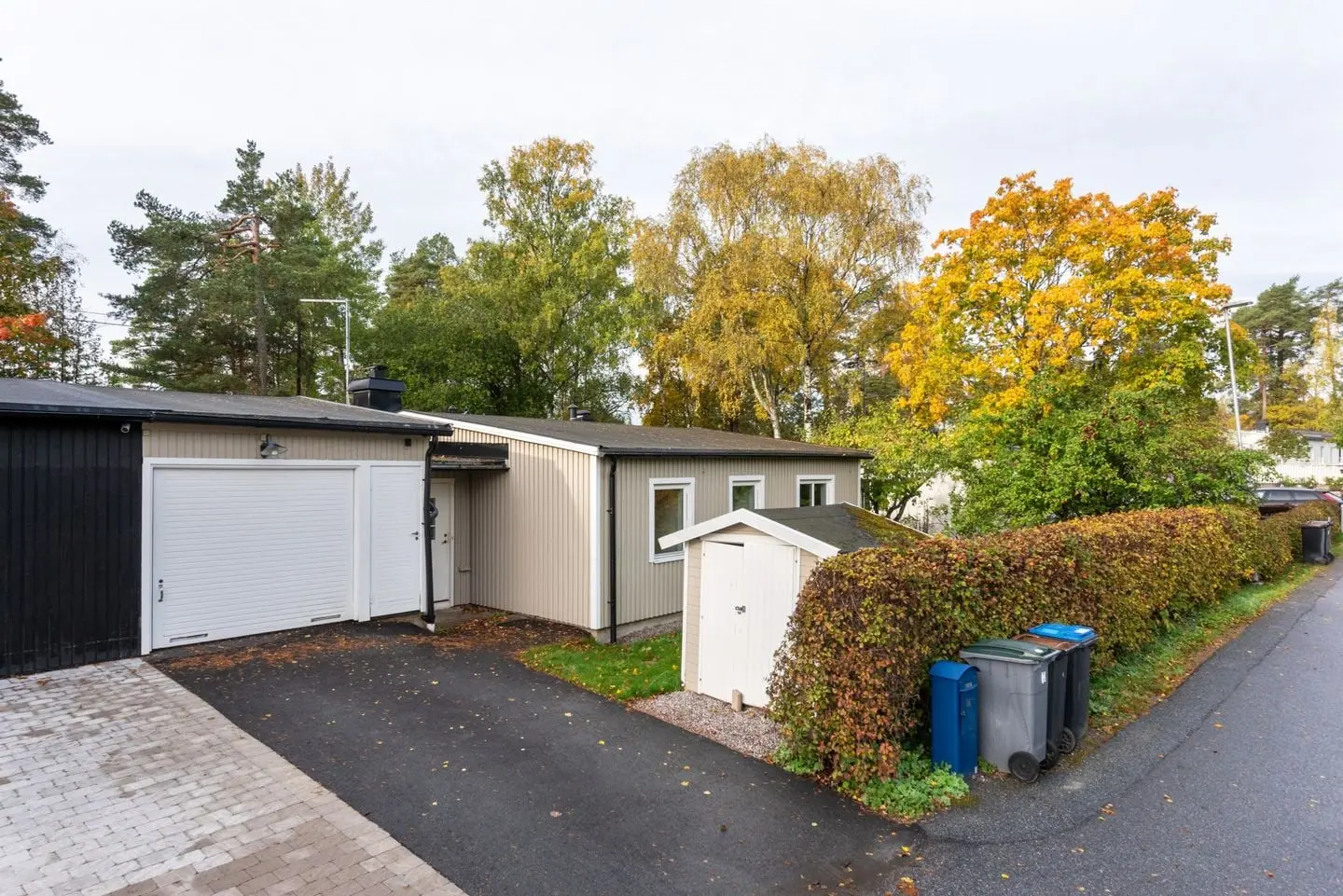 Image 1 of 31 of Orrvägen 54