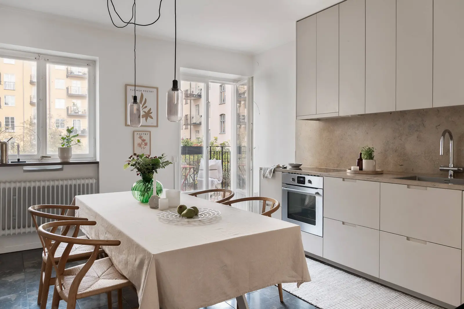 Apartment, Kammakargatan 70 / Dalagatan 6, 4tr, Stockholm. Photo 1 of 25