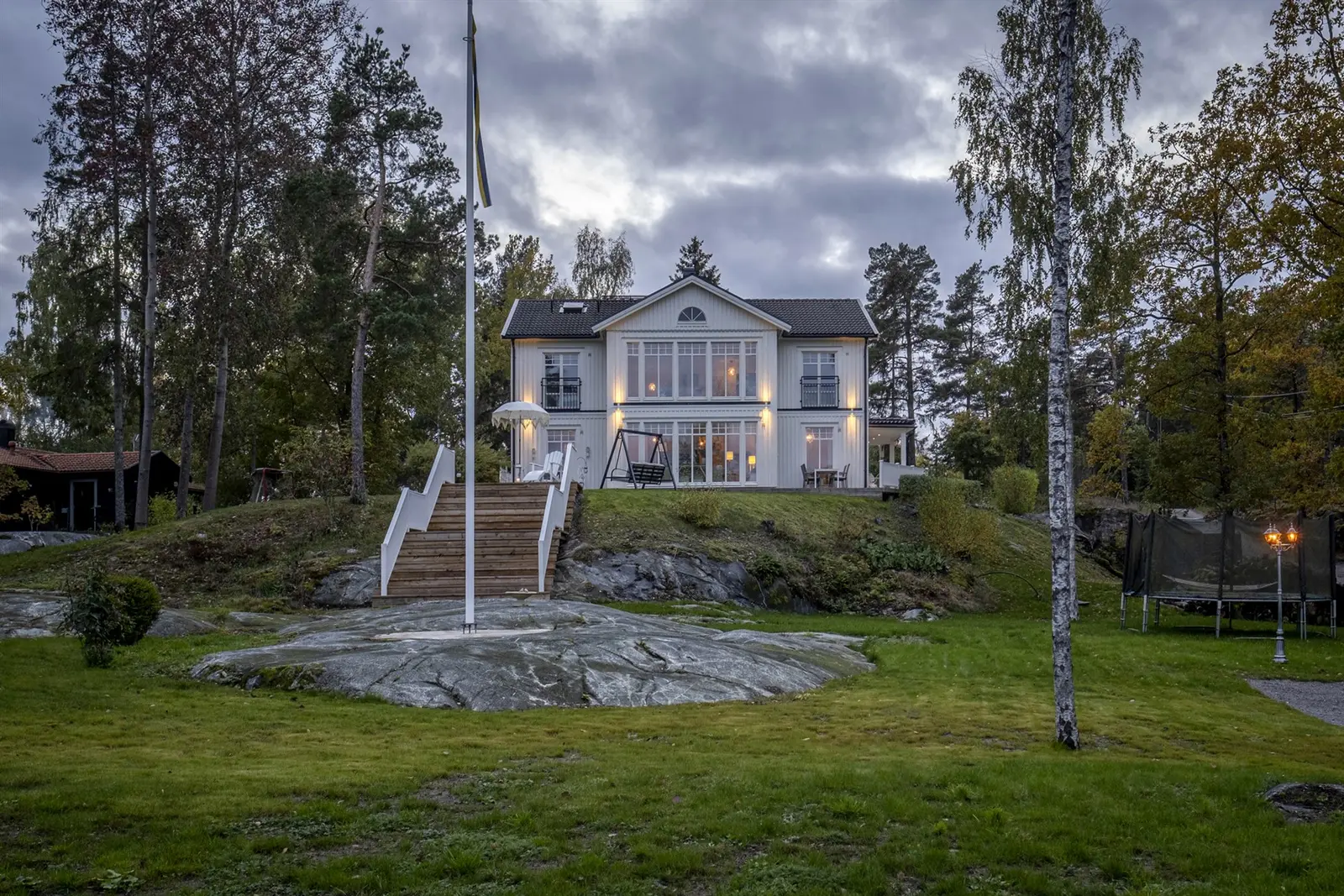 Image 1 of 40 of Gruvskogsvägen 24