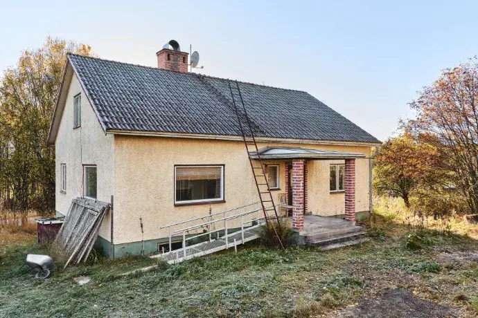 House, Faluvägen, Falun. Photo 1 of 26