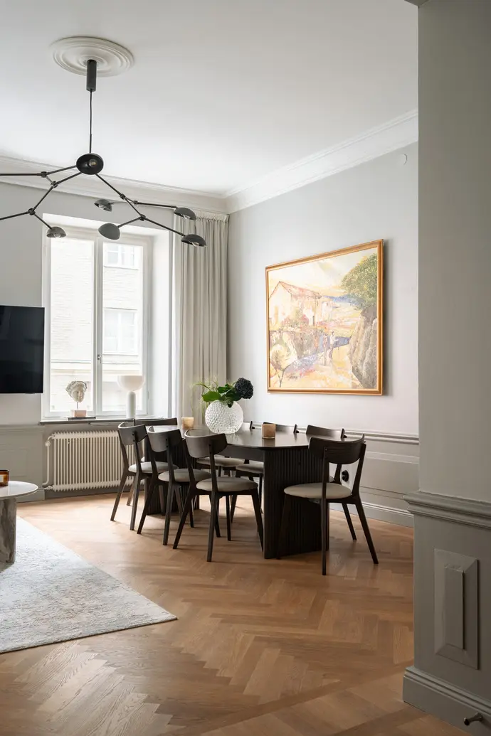 Lägenhet, Artillerigatan 53, Invid Karlavägen. Bild 1 av 24