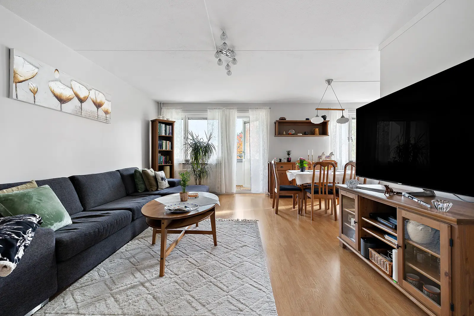 Apartment, SKÄFTINGEBACKEN 36, Vån 1/5. Photo 1 of 25