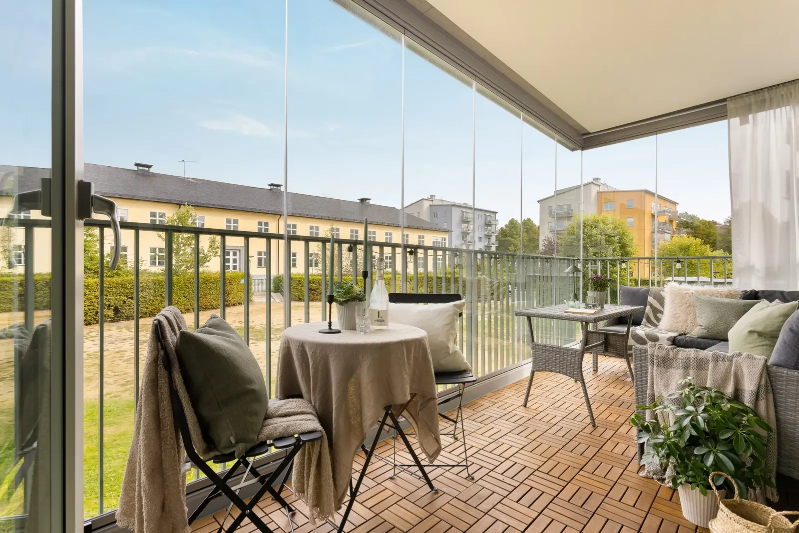 Apartment, Beckomberga ängsväg 6, Stockholm. Photo 1 of 40