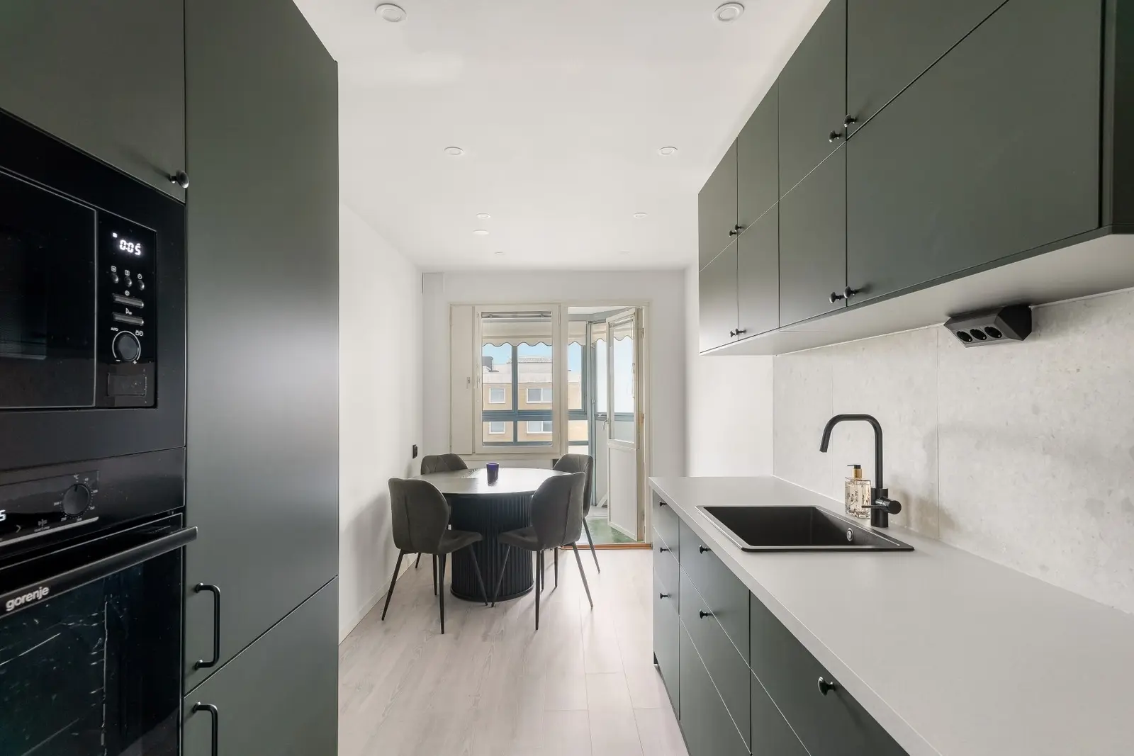Apartment, Von Lingens väg 22, Malmö. Photo 1 of 26