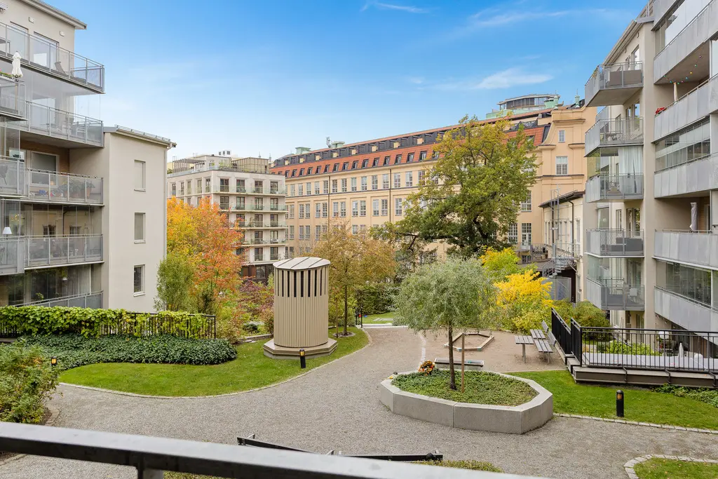 Apartment, Rosenlundsgatan 32b, Stockholm. Photo 1 of 40