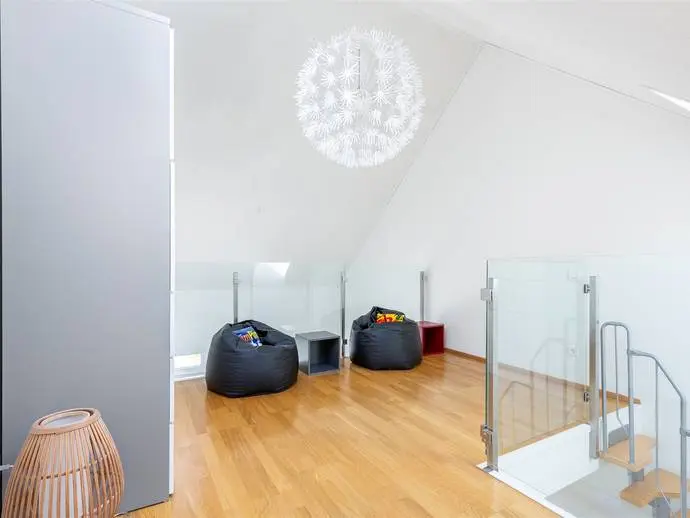 Lägenhet, Lönngatan 20E. Bild 1 av 14