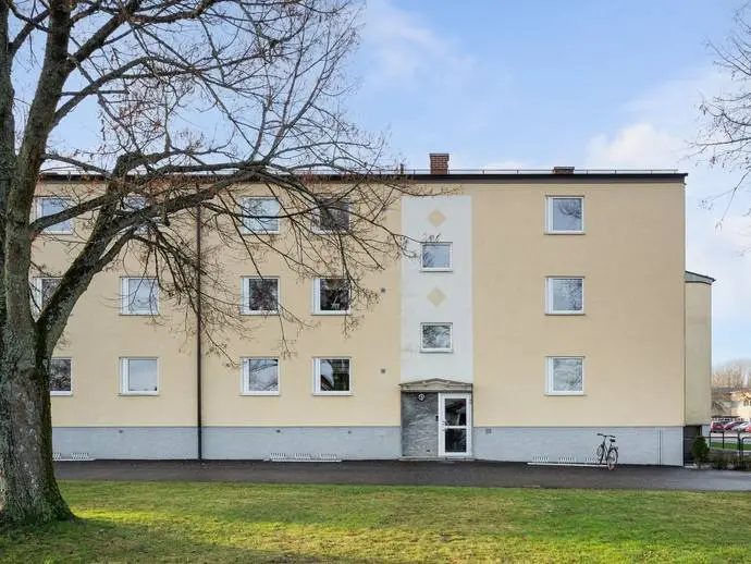 Lägenhet, Skogsvägen 45. Bild 1 av 5