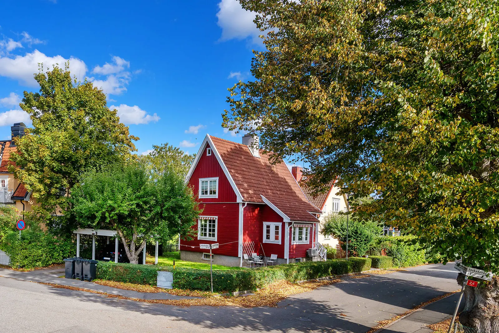 Villa, Margaretavägen 1, Gamla Enskede. Bild 1 av 38