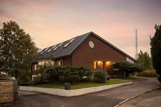 Villa, Nonnens Väg 7, Uddevalla. Bild 1 av 40