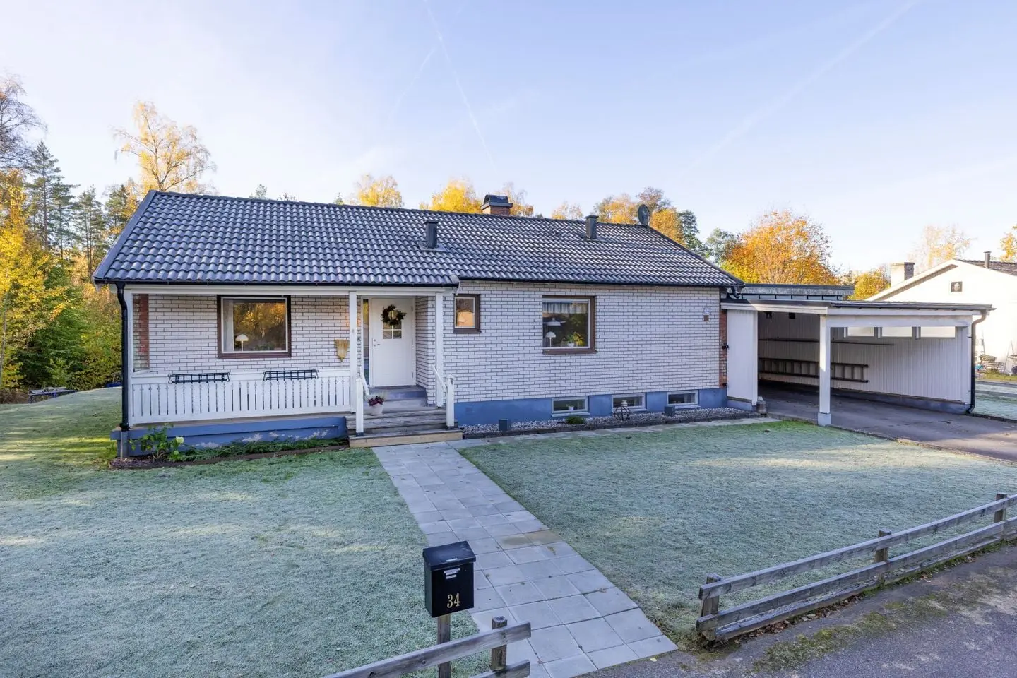 Villa, Boställevägen 34, Vetlanda. Bild 1 av 40