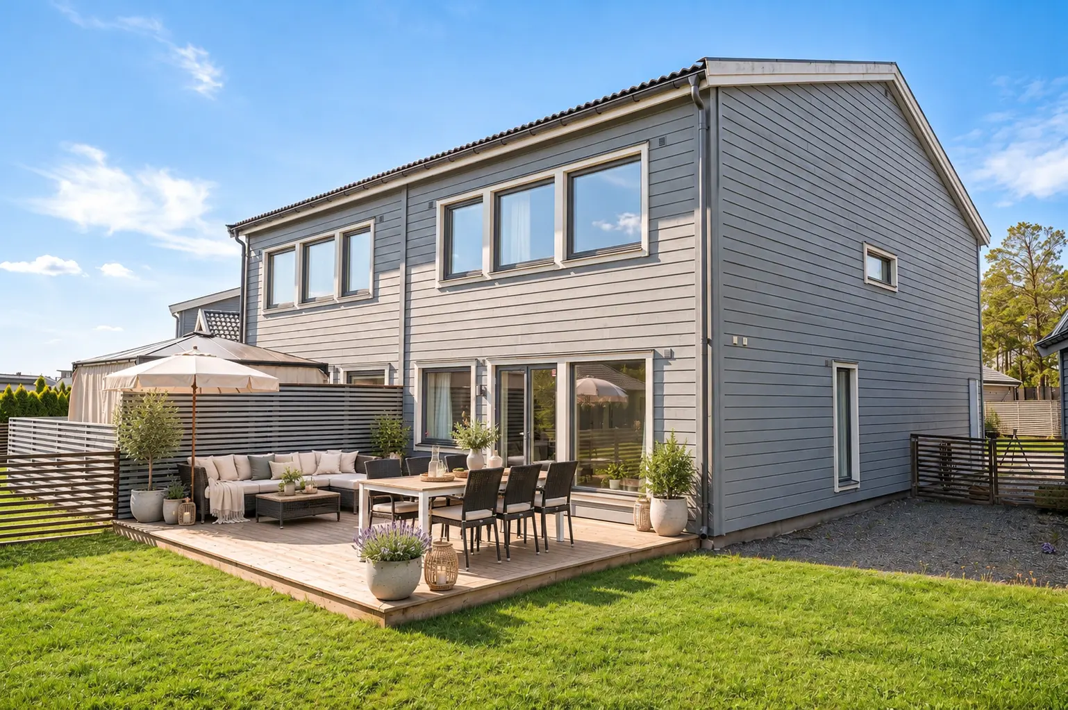 Semi-detached/terraced, Lillmossvägen 12B, Upplands-Bro. Photo 1 of 38