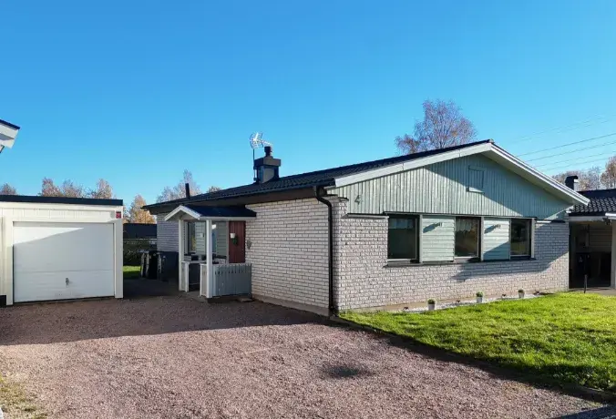 Villa, Moragatan, Borlänge. Bild 1 av 8