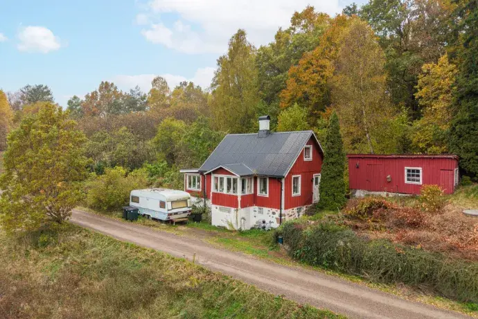House, Åkarp 9062, Örkelljunga. Photo 1 of 20
