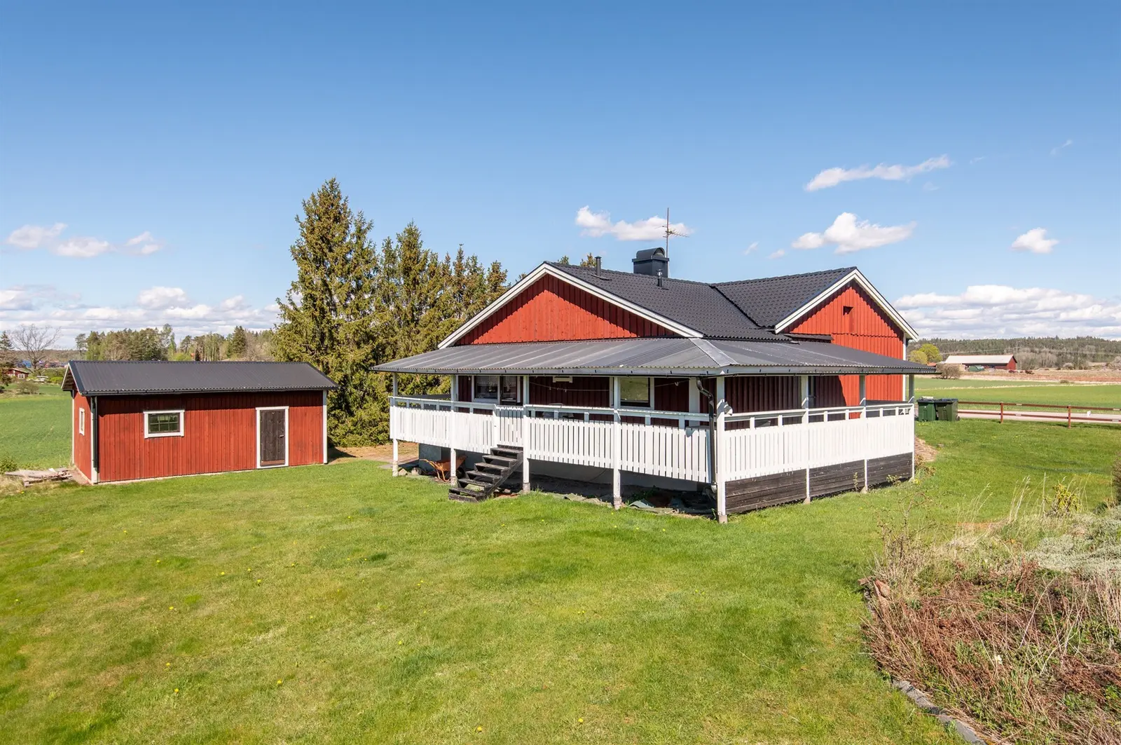 House, Vånga Bergdala, Skärblacka. Photo 1 of 14