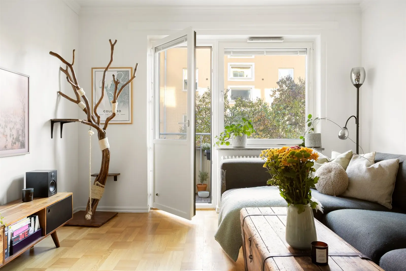 Lägenhet, Gjuteribacken 12A, Sundbyberg. Bild 1 av 34