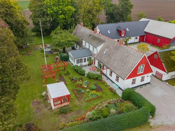Lägenhet, Åbyvägen 365. Bild 1 av 5