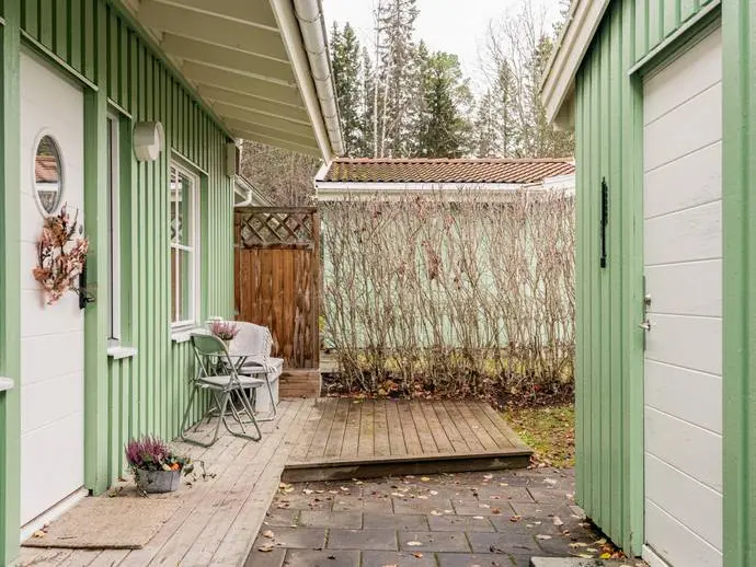 Par-/radhus, Kolvedsvägen 34. Bild 1 av 5
