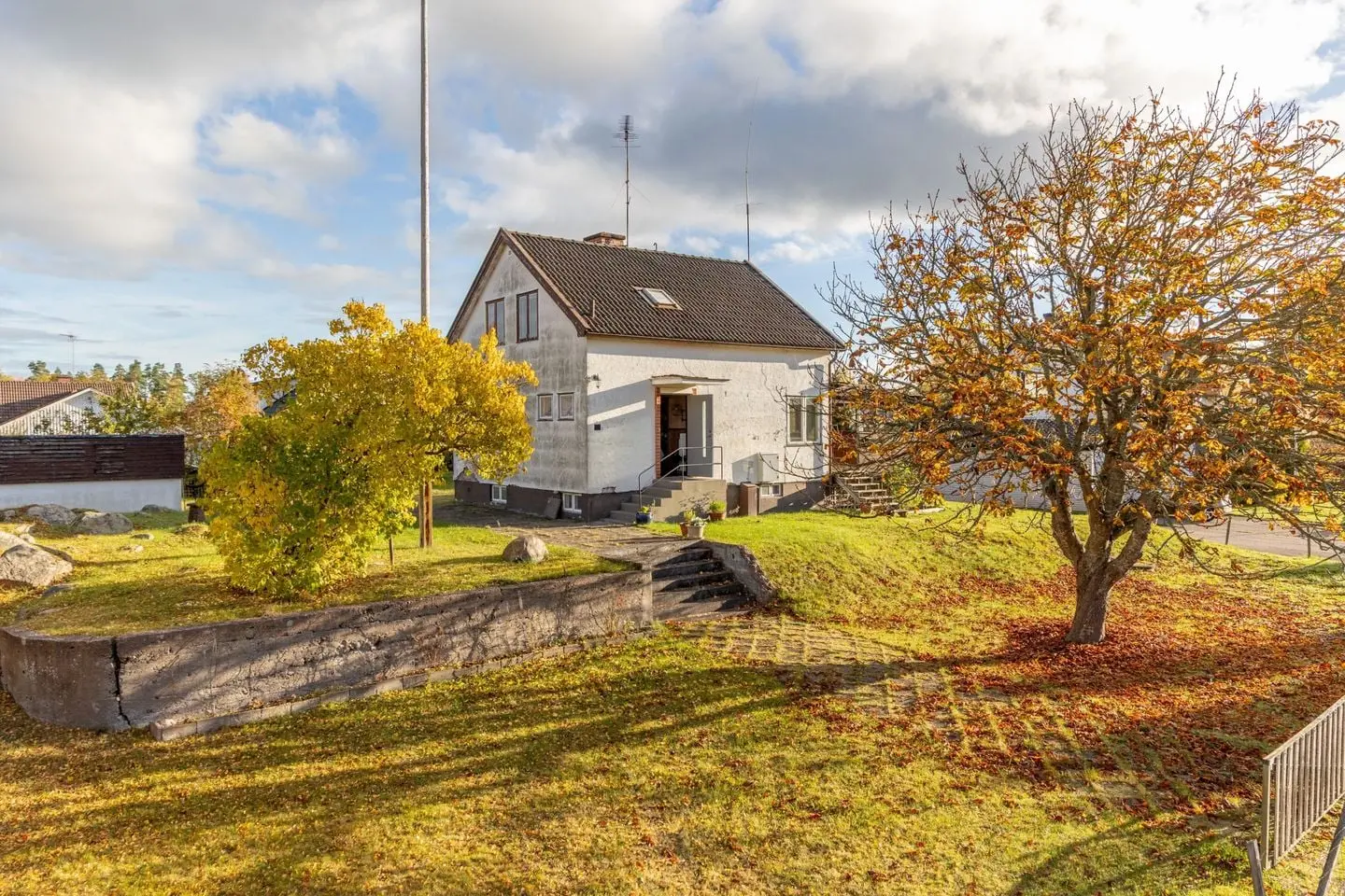 Villa, Torggatan 17, Mönsterås. Bild 1 av 40