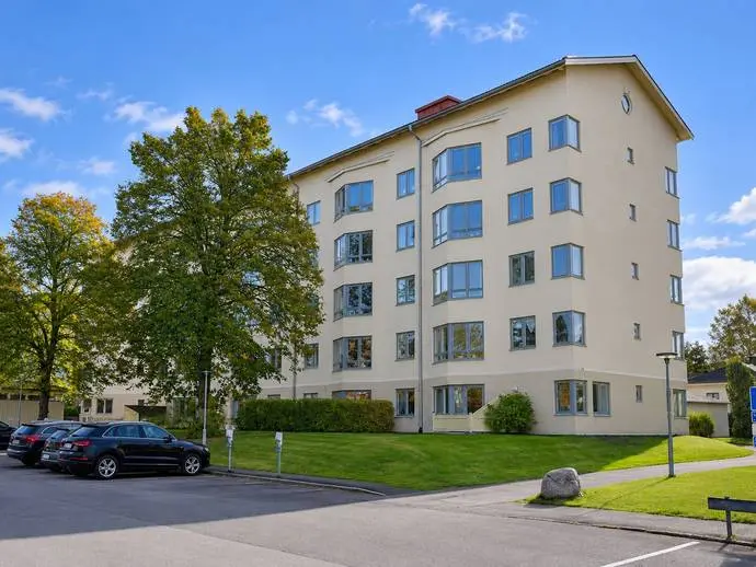 Lägenhet, Lustigkullegatan 18. Bild 1 av 5