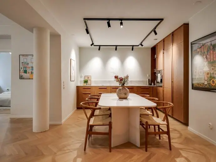Lägenhet, Fridhemsgatan 64A. Bild 1 av 34