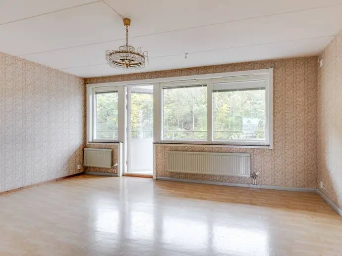 Lägenhet, Prilyckegatan 127. Bild 1 av 14