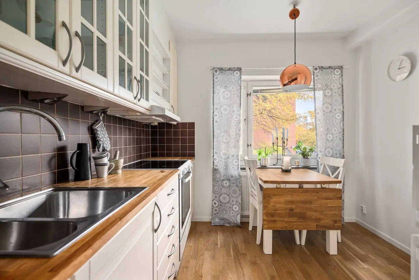 Apartment, Mörsilsgatan 32, Stockholm. Photo 1 of 19